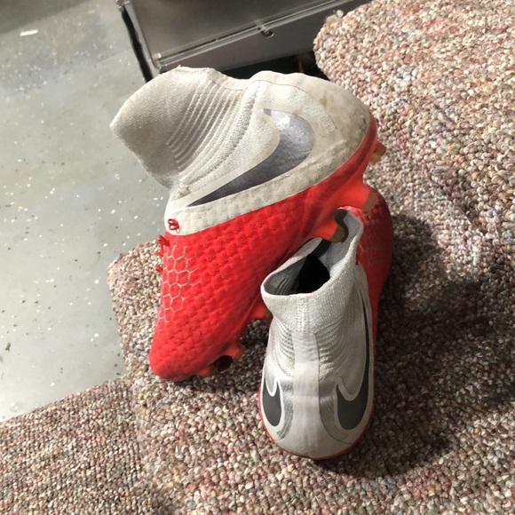 More pictures of hypervenom - Picture 4 of 4